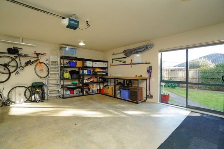 Photo of property in 11 Girvan Terrace, Wattle Downs, Auckland, 2103