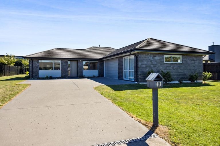 Photo of property in 13 Cooke Farm Grove, Waiwhakaiho, New Plymouth, 4312