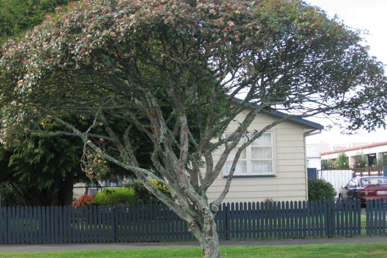 Photo of property in 28 Smith Street, Frankton, Hamilton, 3204