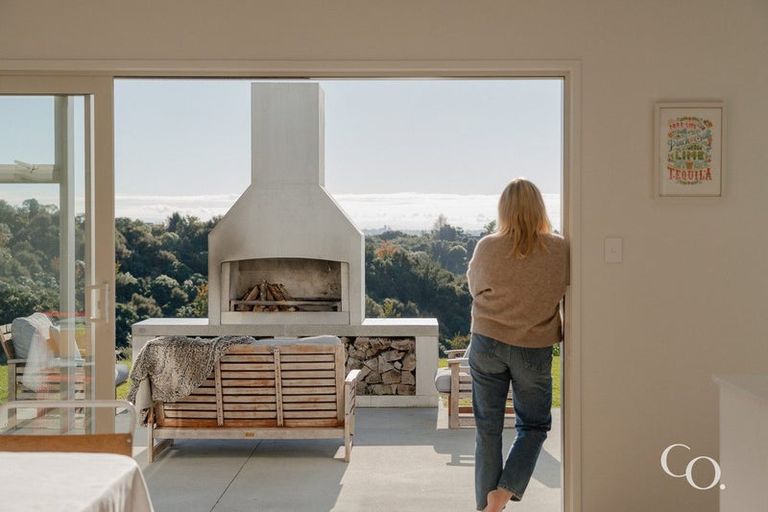 Photo of property in 45 Te Auhi Way, Welcome Bay, Tauranga, 3112