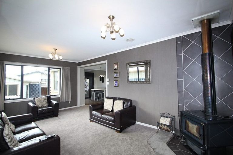 Photo of property in 7 Merlin Place, Gore, 9710