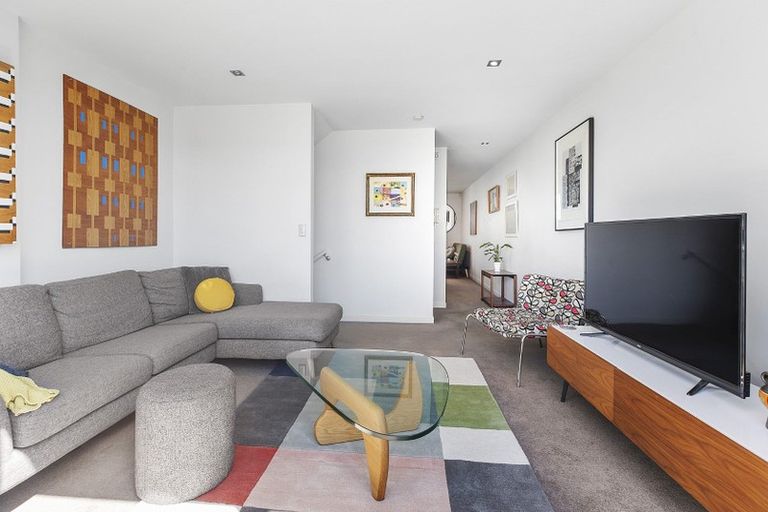 Photo of property in The Altair, 11/120 Rintoul Street, Newtown, Wellington, 6021