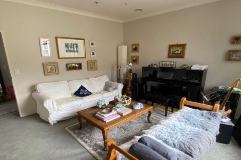 Photo of property in 77 Amesbury Drive, Churton Park, Wellington, 6037