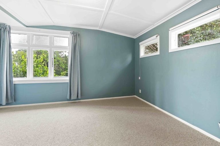 Photo of property in 1/50 Royal Road, Massey, Auckland, 0614
