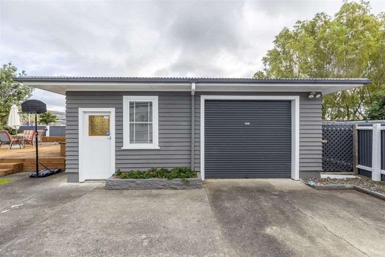 Photo of property in 16 Aspiring Avenue, Milson, Palmerston North, 4414
