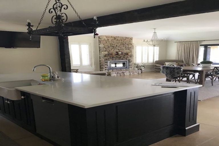 Photo of property in 10 Myra Evelyn Grove, Dairy Flat, Albany, 0792