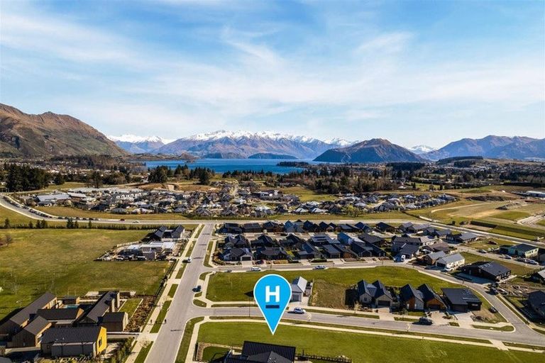 Photo of property in 9 Deans Drive, Wanaka, 9305