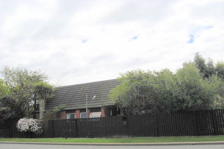 Photo of property in 2 Petries Road, Woodend, 7610