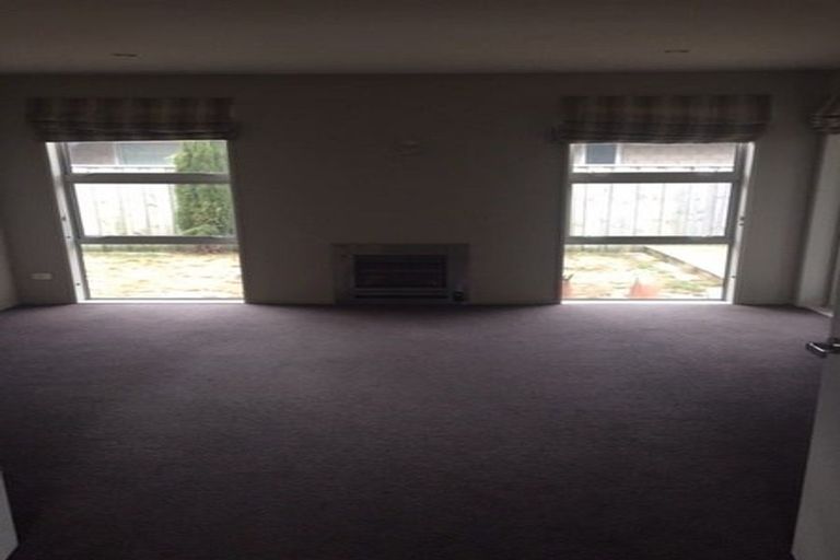 Photo of property in 28 Hakatere Road, Pegasus, 7612