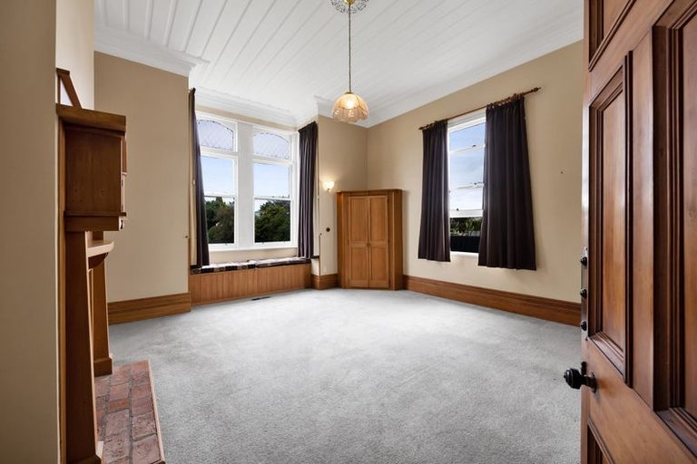 Photo of property in 58 Collins Street, Hawera, 4610
