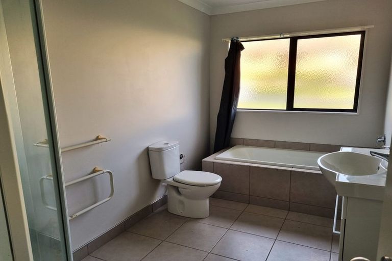 Photo of property in 18 Cole Terrace, Te Kamo, Whangarei, 0112