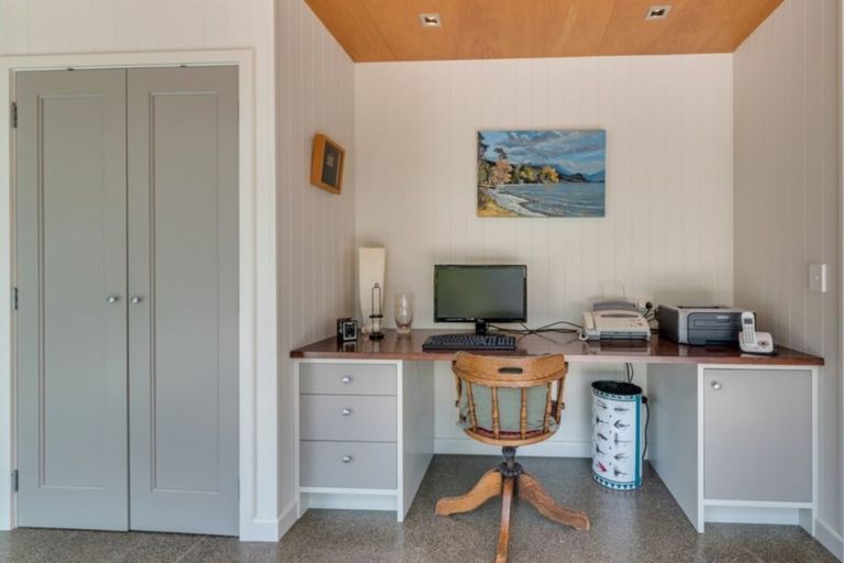 Photo of property in 204 Raniera Grove, Hatepe, Turangi, 3382