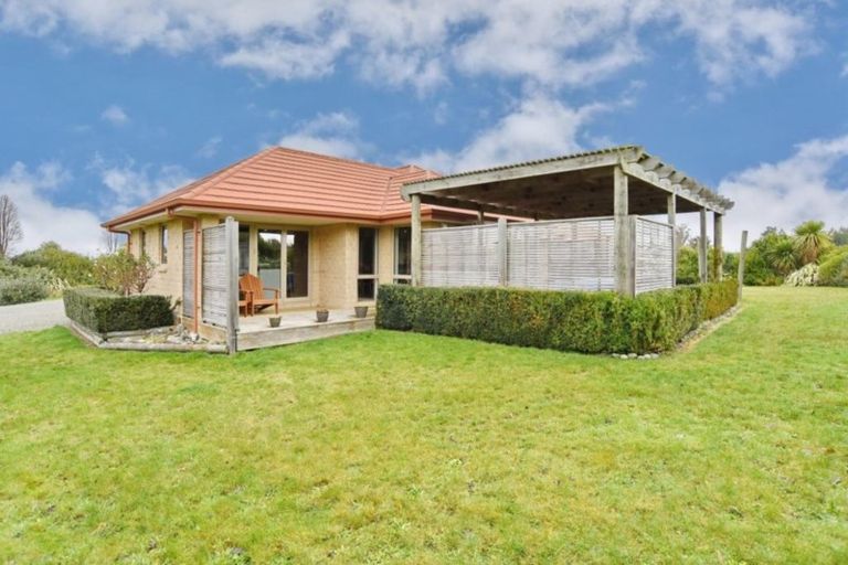 Photo of property in 12 Fergus Road, Loburn, Rangiora, 7472