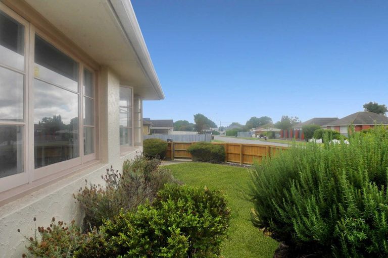 Photo of property in 54 Tauiwi Crescent, Hei Hei, Christchurch, 8042
