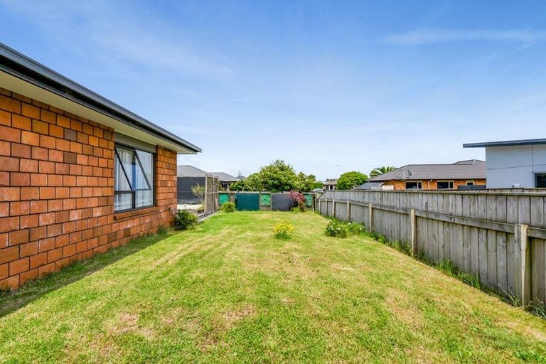 Photo of property in 23a Marlin Terrace, Bell Block, New Plymouth, 4312