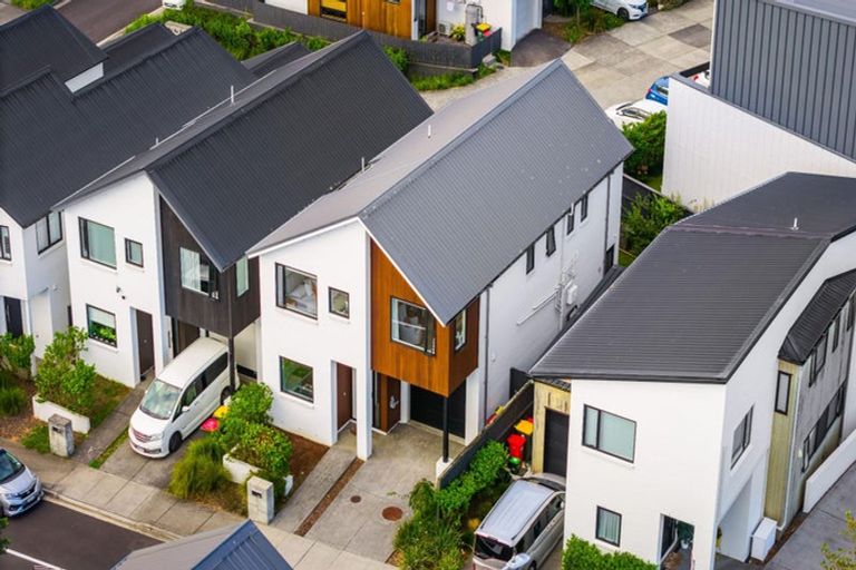 Photo of property in 3 Frances Bryers Road, Hobsonville, Auckland, 0616