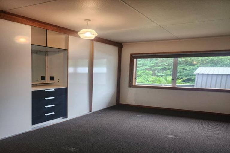 Photo of property in 53 Pitcairn Street, Oakura, 4314