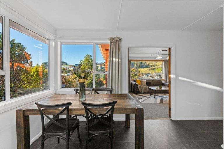 Photo of property in 23 Elwyn Crescent, Green Island, Dunedin, 9018