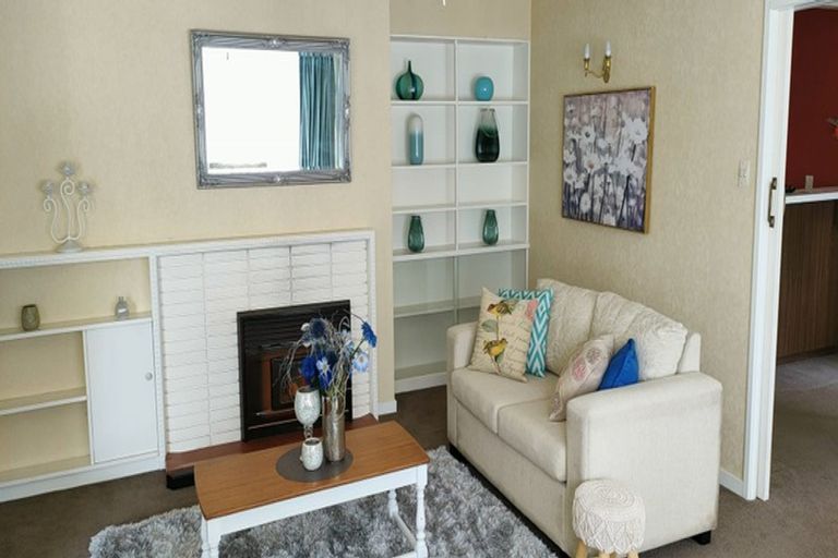 Photo of property in 43 Mains Avenue, Kensington, Whangarei, 0112