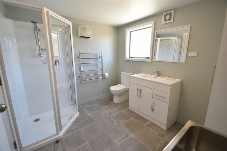 Photo of property in 12 Ahuriri Drive, Omarama, 9412