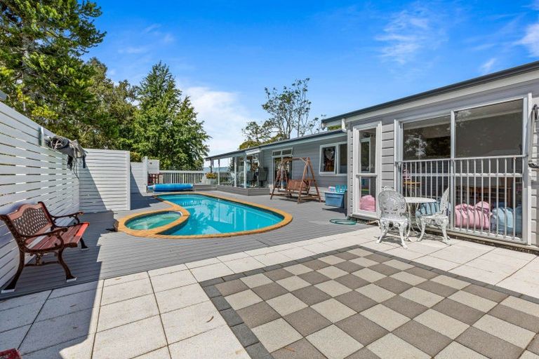 Photo of property in 210 Royal Road, Massey, Auckland, 0614