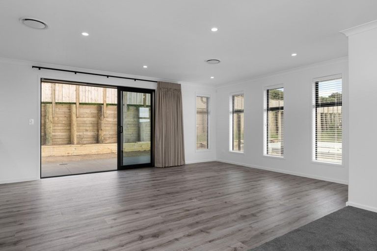 Photo of property in 7 Brendan Close, Omokoroa, 3114