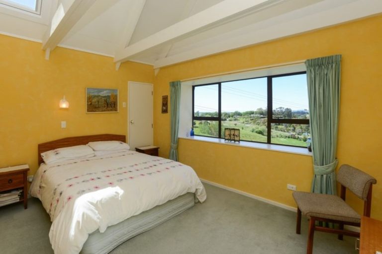 Photo of property in 236 Poraiti Road, Poraiti, Napier, 4182
