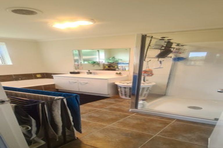 Photo of property in 25 Marblewood Grove, Pukekohe, 2120