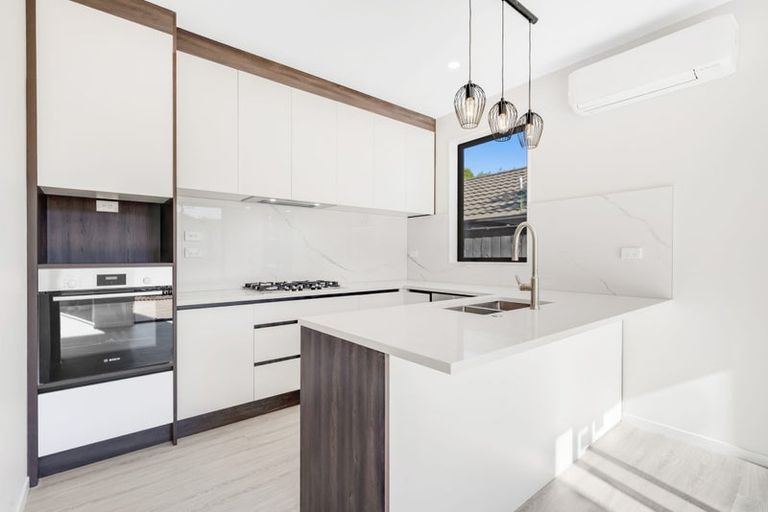 Photo of property in 61a Marendellas Drive, Bucklands Beach, Auckland, 2014