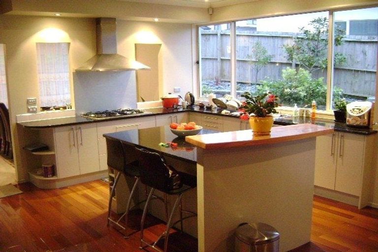 Photo of property in 7 Andara Close, Pinehill, Auckland, 0632