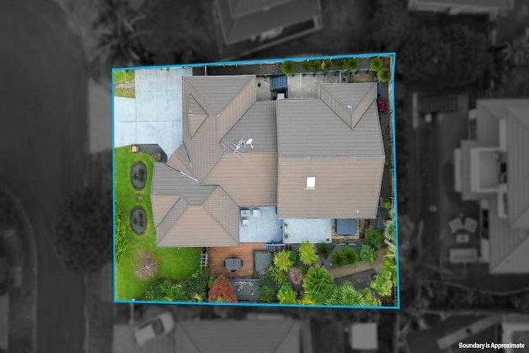 Photo of property in 5 Hoya Court, Henderson, Auckland, 0610