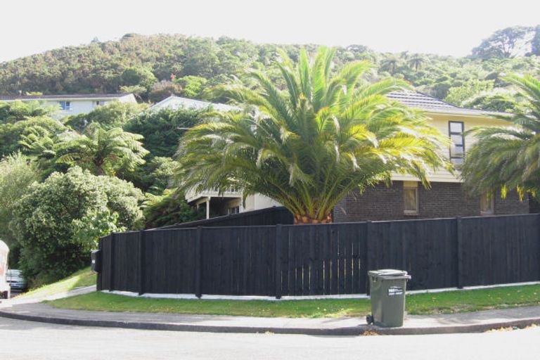 Photo of property in 1 Alleyne Court, Brown Owl, Upper Hutt, 5018