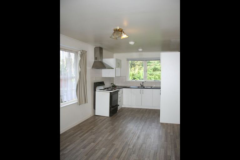 Photo of property in 59 Te Kanawa Crescent, Henderson, Auckland, 0610