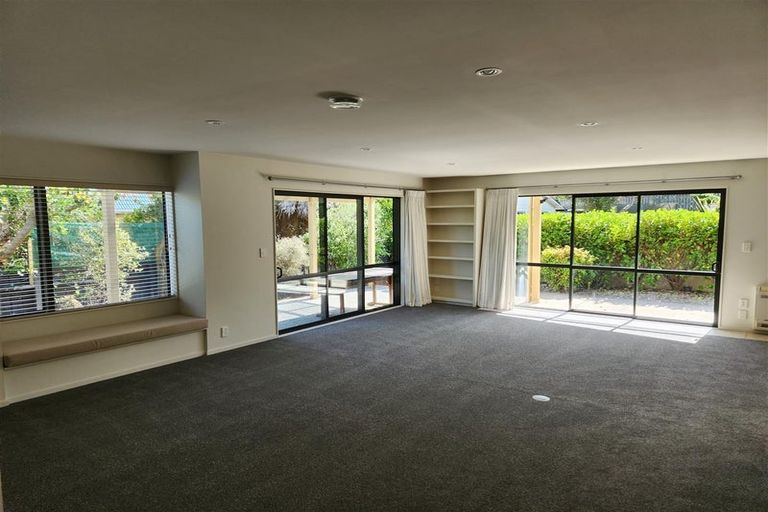 Photo of property in 25 Martin Street, Monaco, Nelson, 7011