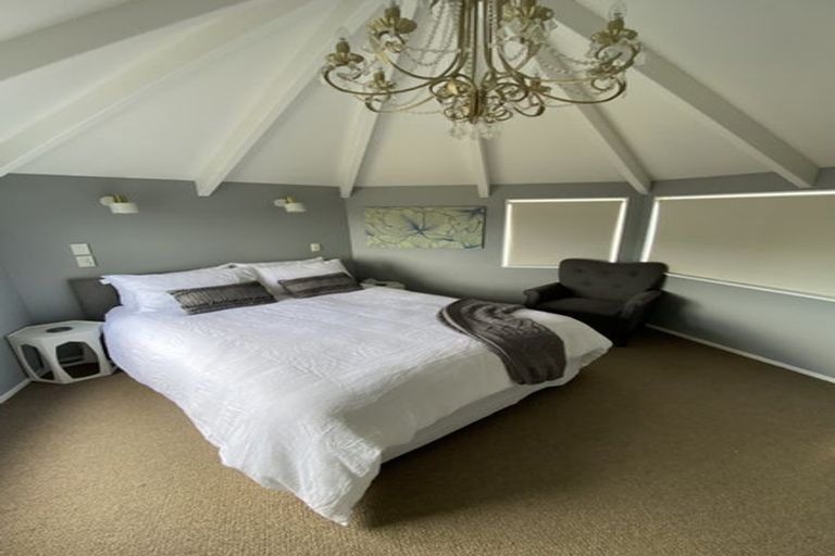 Photo of property in 5a Bruce Street, Northcote Point, Auckland, 0627