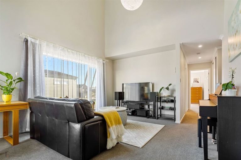 Photo of property in 7 Rangihina Road, Hobsonville, Auckland, 0616