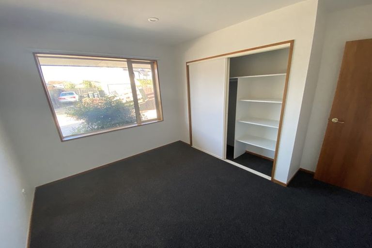 Photo of property in 57 Blue Gum Place, New Brighton, Christchurch, 8083