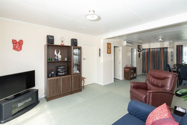 Photo of property in 305 Cambridge Road, Hillcrest, Hamilton, 3216