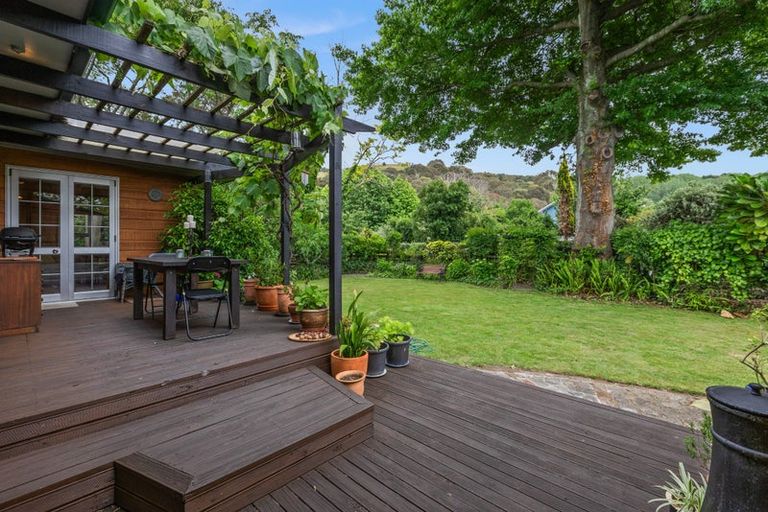 Photo of property in 14 Trigg Crescent, Taradale, Napier, 4112