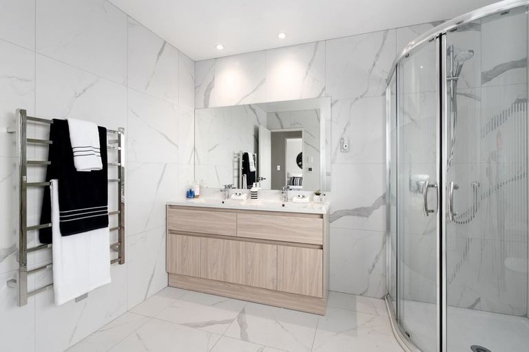 Photo of property in 16 Harvest Avenue, Orewa, 0931