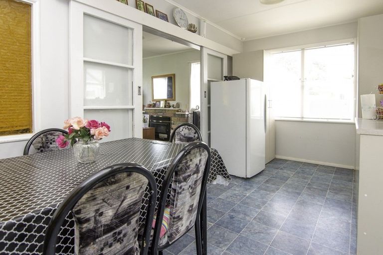Photo of property in 81 Highbury Avenue, Highbury, Palmerston North, 4412