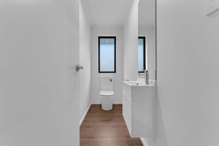 Photo of property in 6 Piedmonte Avenue, Pokeno, 2402