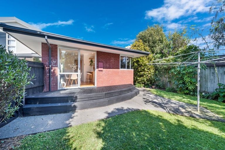 Photo of property in 11 Ferniehurst Street, Somerfield, Christchurch, 8024
