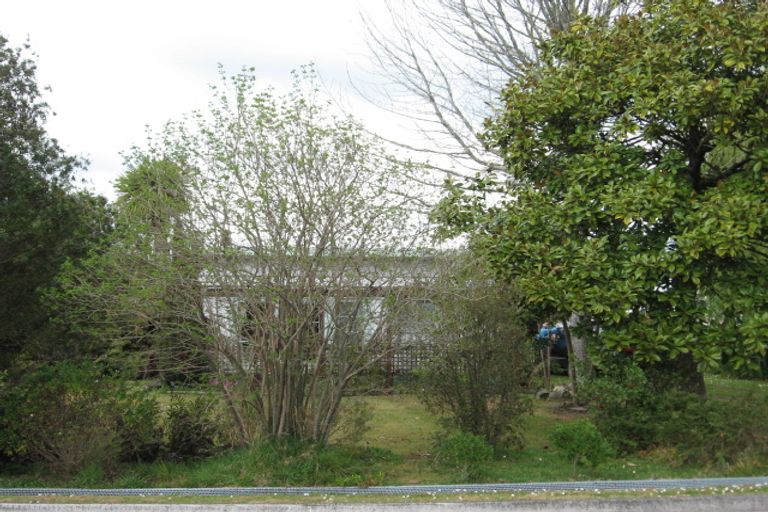 Photo of property in 3 Wyndham Road, Hannahs Bay, Rotorua, 3010