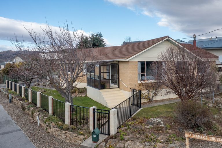 Photo of property in 70 Aronui Road, Bridge Hill, Alexandra, 9320