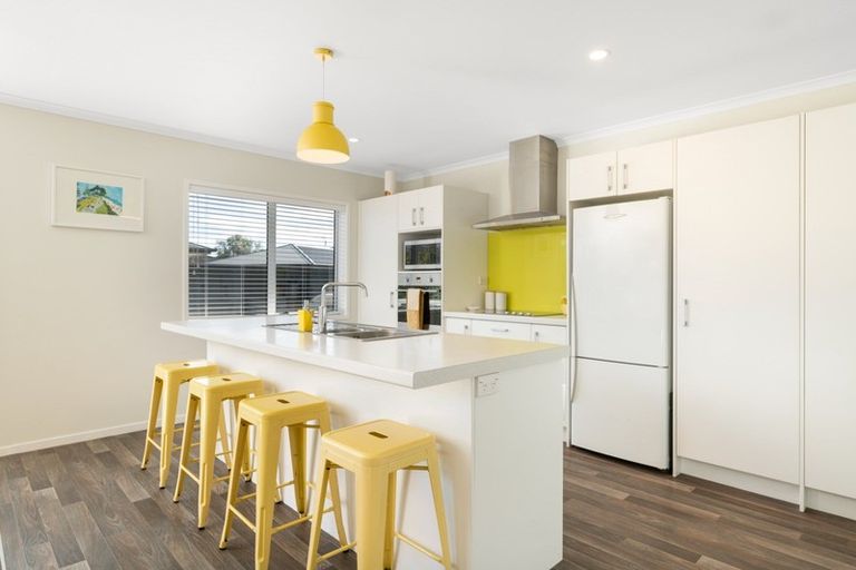 Photo of property in 29 Hebe Crescent, Papamoa Beach, Papamoa, 3118