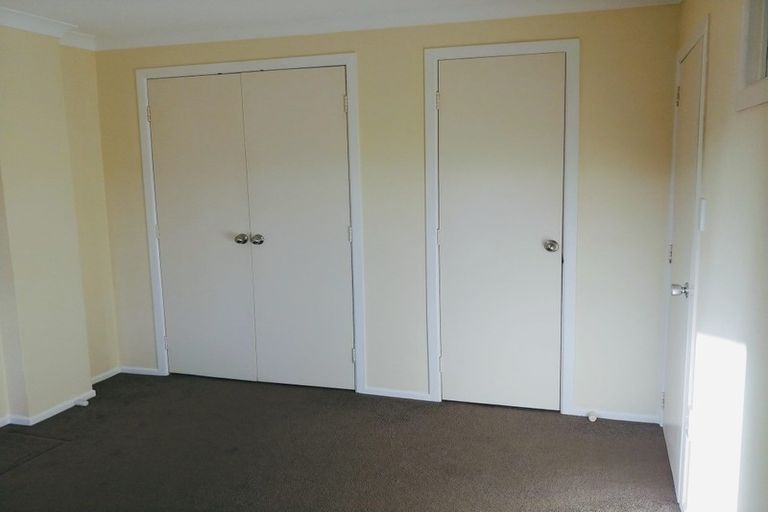 Photo of property in 5 Markham Place, Bucklands Beach, Auckland, 2012