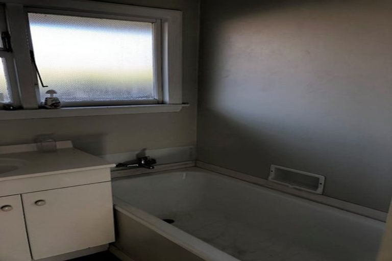 Photo of property in 1/16a Maidstone Road, Ilam, Christchurch, 8041