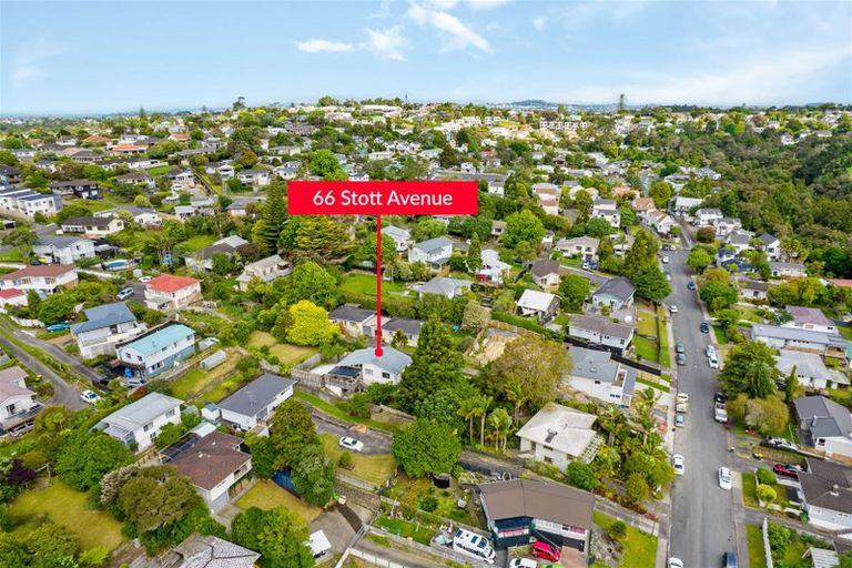 Photo of property in 66 Stott Avenue, Birkdale, Auckland, 0626