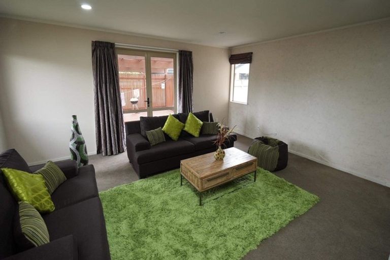 Photo of property in 21 Cleveland Heights, Kelvin Grove, Palmerston North, 4414